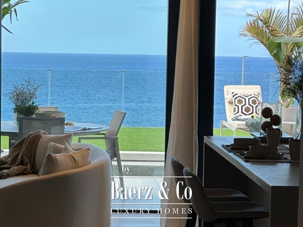 Luxury 2 bedroom with ocean view & private pool in Rokabella image