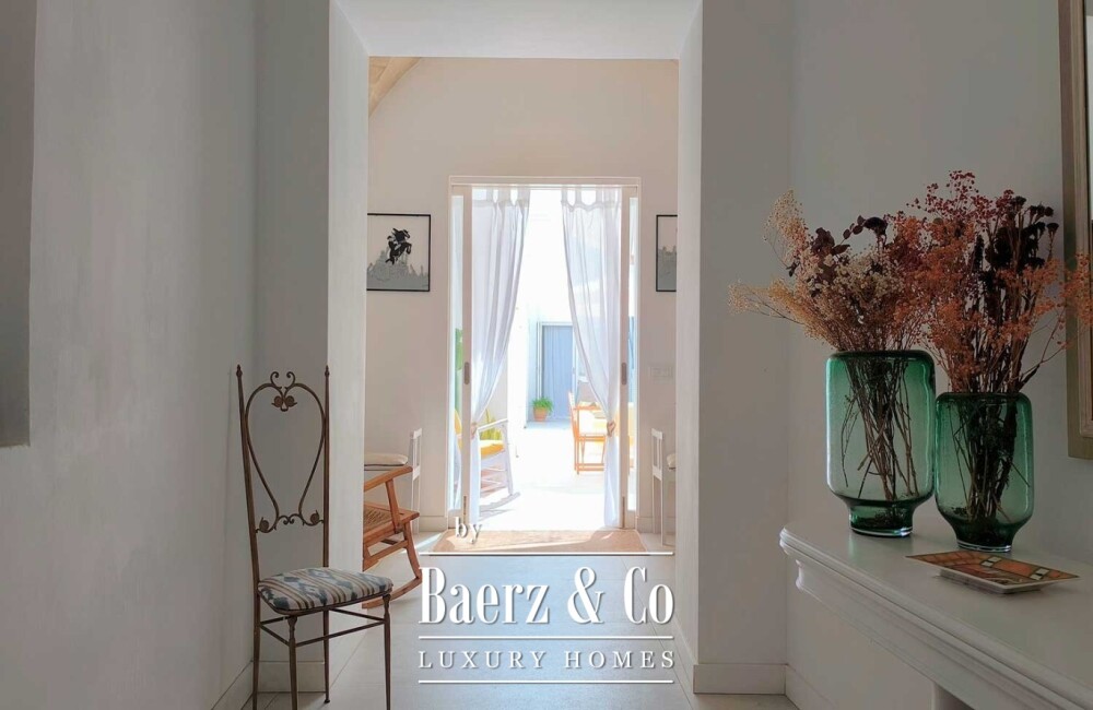 MENORCAN HOUSE WITH POOL FOR SALE IN THE OLD TOWN OF CIUTADELLA DE MENORCA NEAR FISH MARKET image