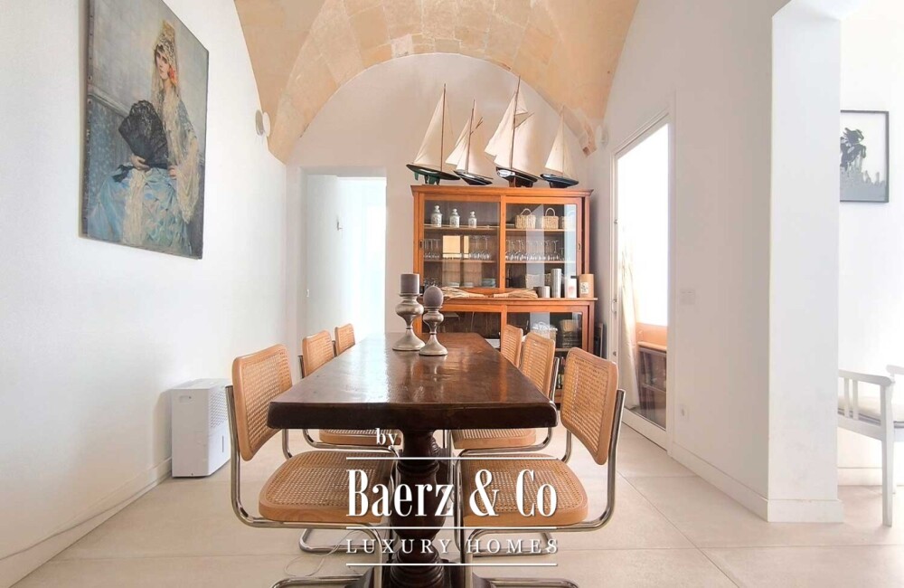 MENORCAN HOUSE WITH POOL FOR SALE IN THE OLD TOWN OF CIUTADELLA DE MENORCA NEAR FISH MARKET image