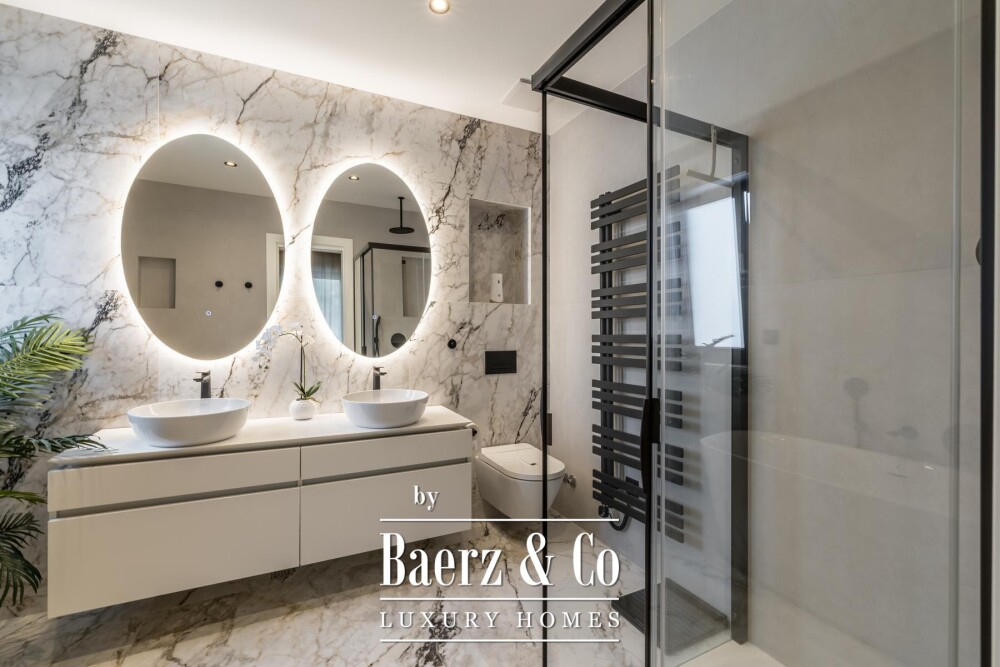Split, Meje - luxurious apartment with sea view image