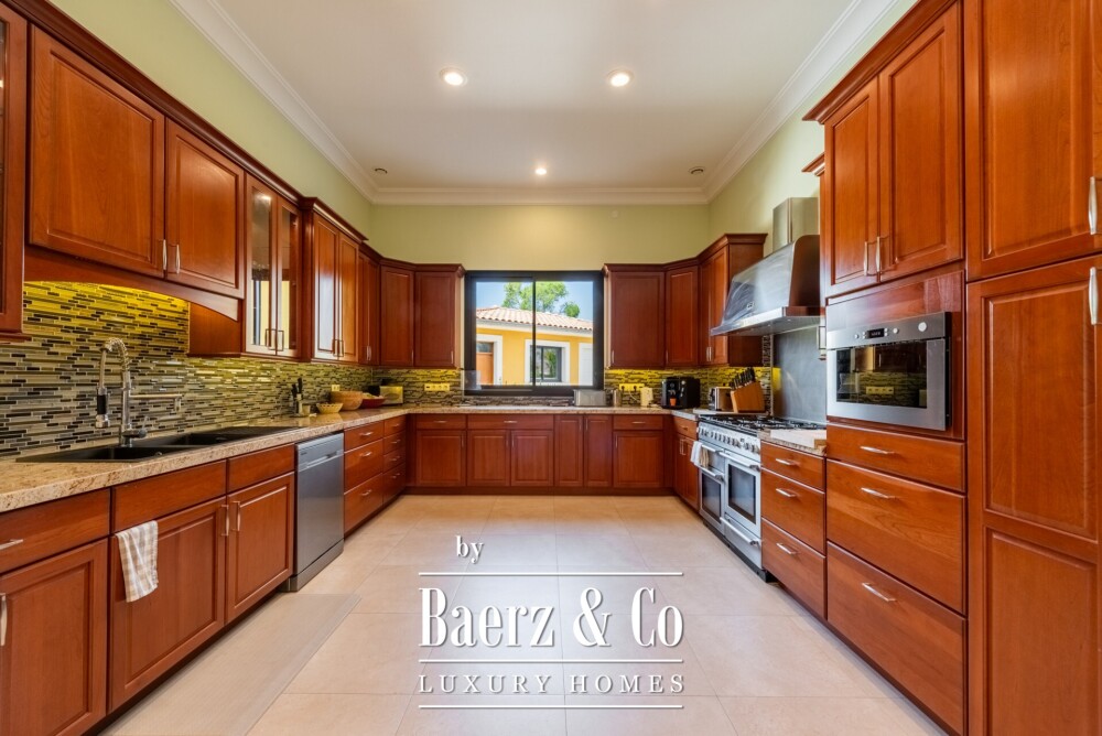 Beautiful luxury home in Sotogrande, Sotogrande Alto - Zona G image