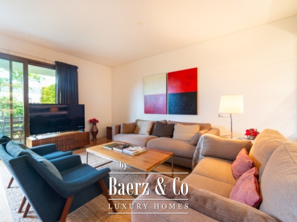 Luxury 2 Bedroom Apartment with Private Garden in Restelo, inserted in a condominium of excellence image