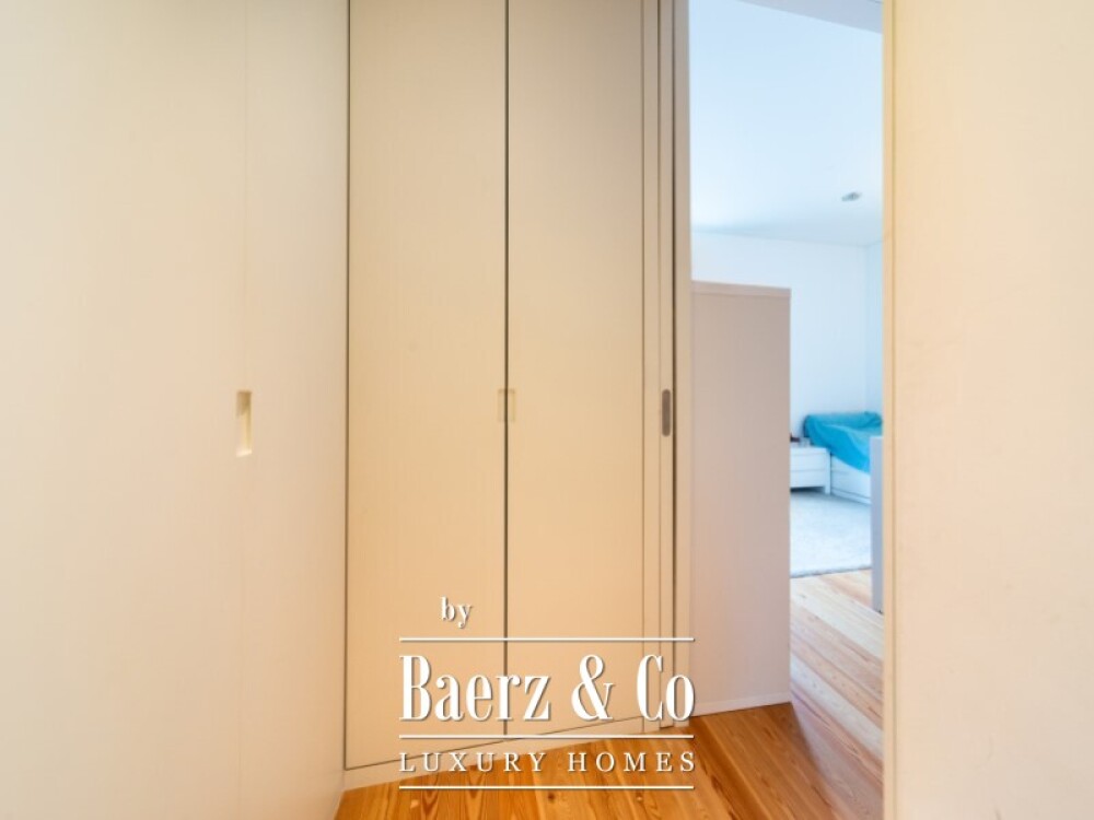 Luxury 2 Bedroom Apartment with Private Garden in Restelo, inserted in a condominium of excellence image