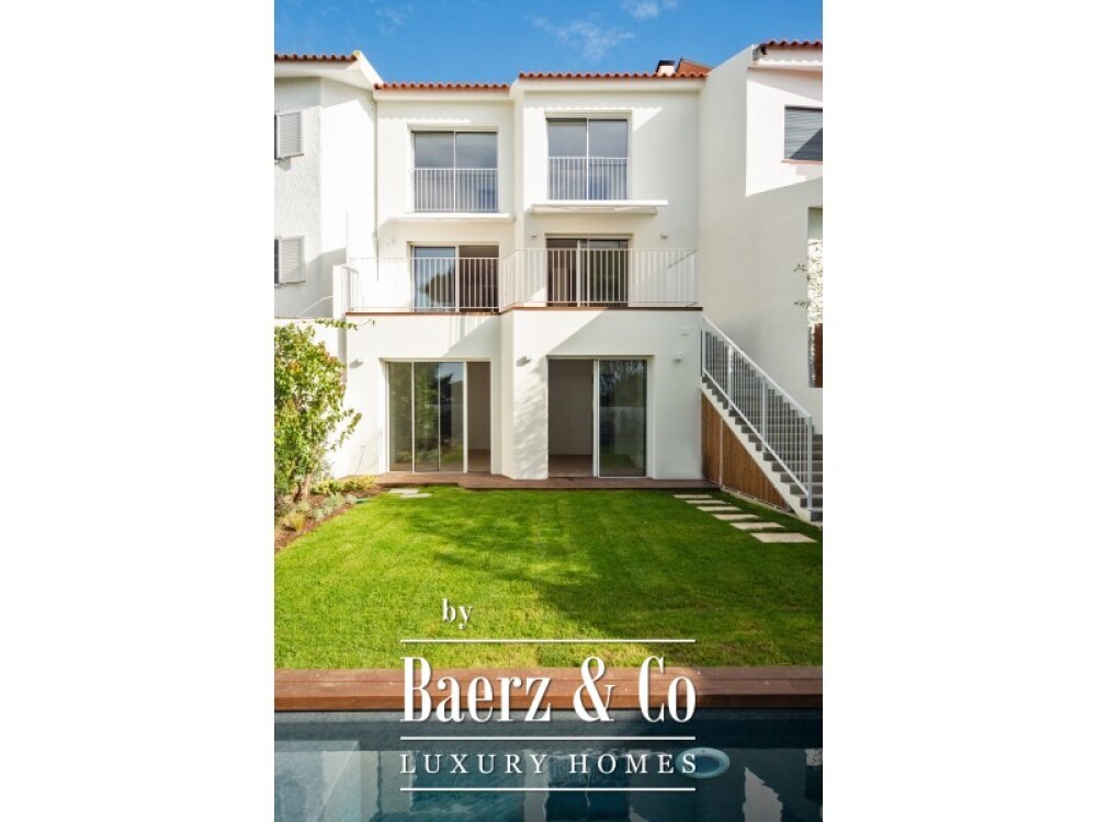 House T4 +1 in Monte Estoril image