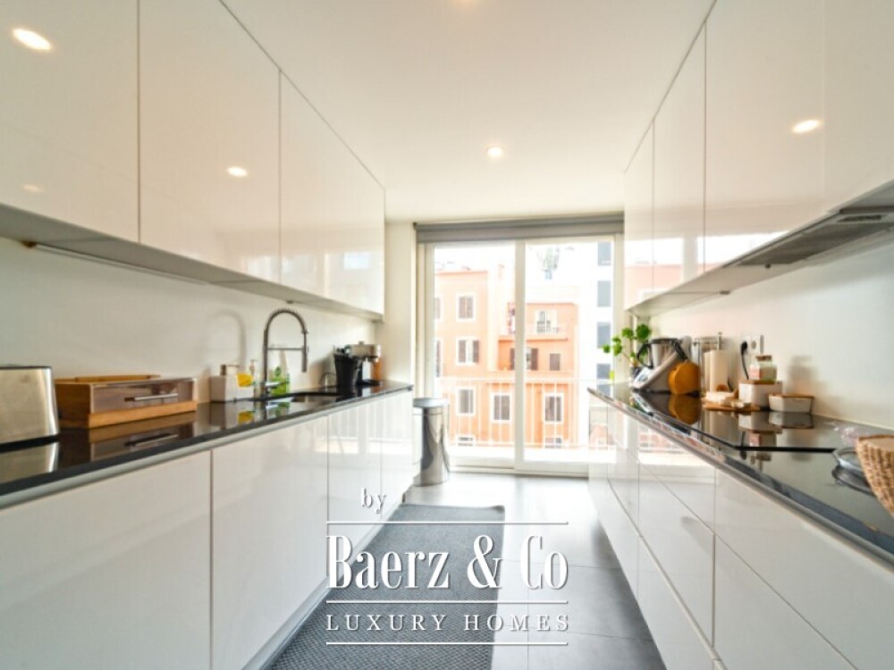 3 bedroom apartment near Amoreiras image