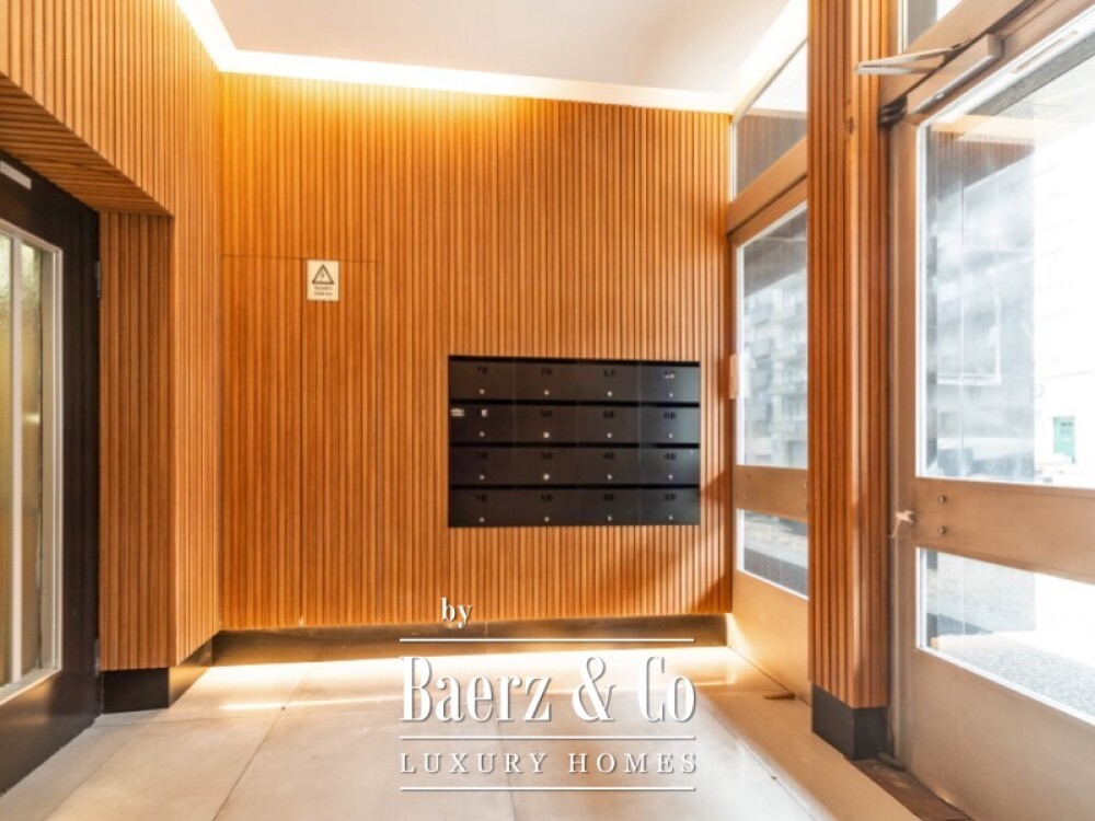 3 bedroom apartment near Amoreiras image