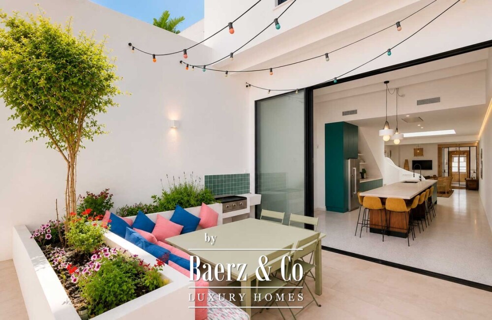 EXCLUSIVE RENOVATED HOUSE WITH PATIO, SWIMMING POOL AND TERRACES IN THE HEART OF CIUTADELLA DE MENORCA image