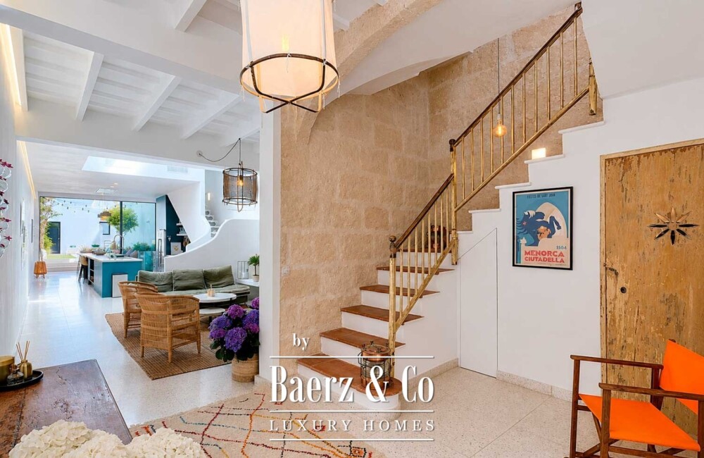 EXCLUSIVE RENOVATED HOUSE WITH PATIO, SWIMMING POOL AND TERRACES IN THE HEART OF CIUTADELLA DE MENORCA image