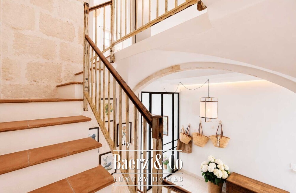 EXCLUSIVE RENOVATED HOUSE WITH PATIO, SWIMMING POOL AND TERRACES IN THE HEART OF CIUTADELLA DE MENORCA image
