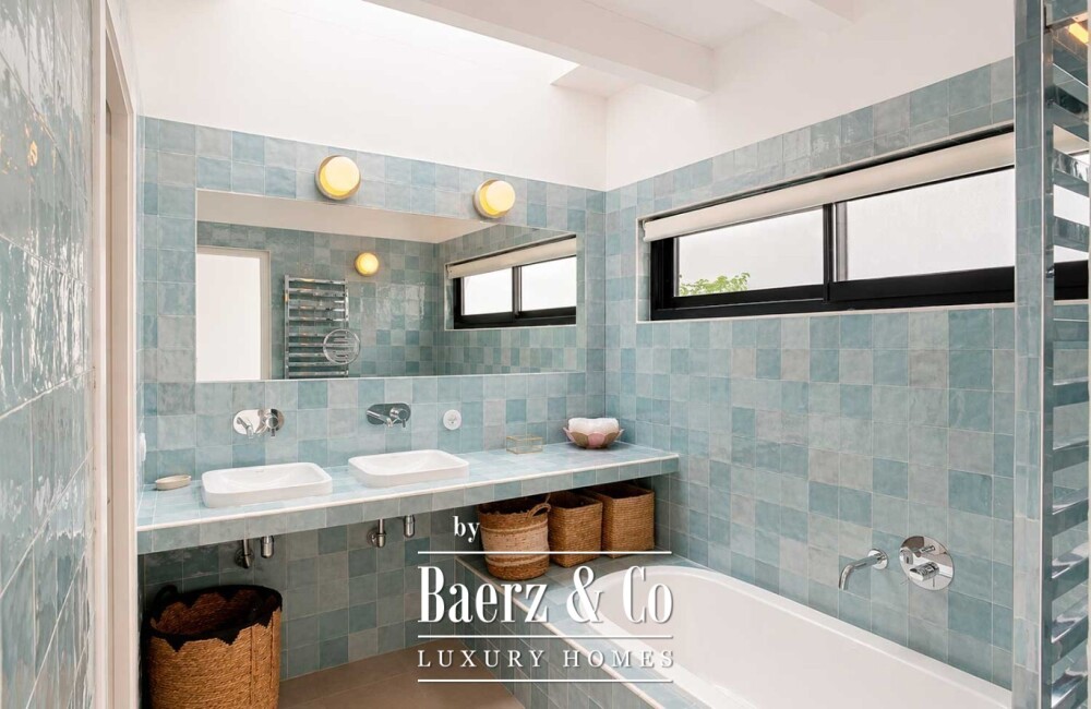 EXCLUSIVE RENOVATED HOUSE WITH PATIO, SWIMMING POOL AND TERRACES IN THE HEART OF CIUTADELLA DE MENORCA image