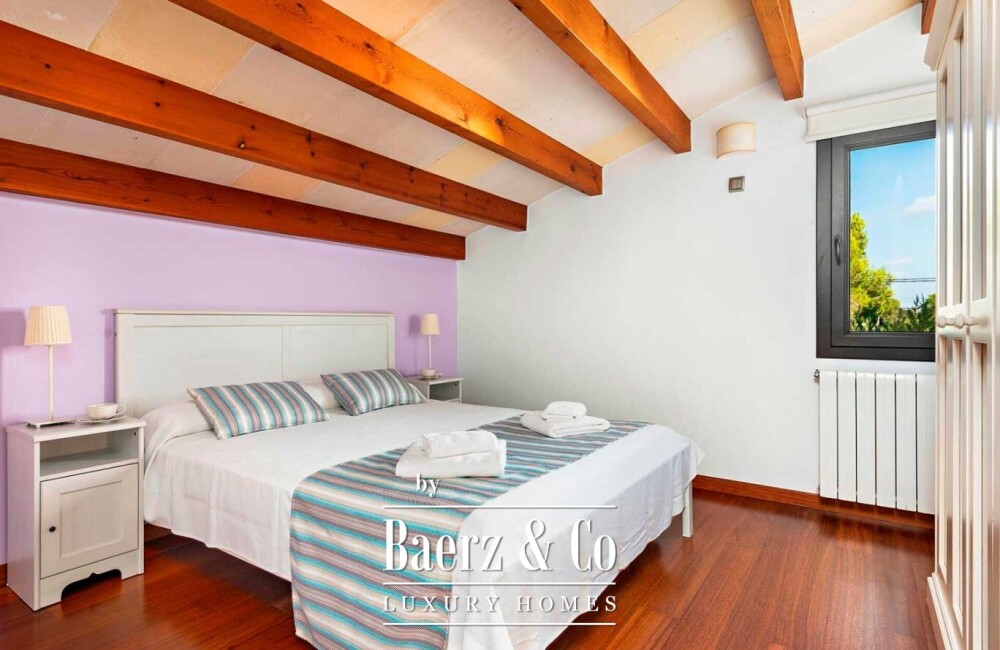 MEDITERRANEAN VILLA FOR SALE IN SA CALETA, CIUTADELLA DE MENORCA WITH PRIVATE POOL, TOURIST LICENSE AND 4 BEDROOMS NEAR THE SEA image