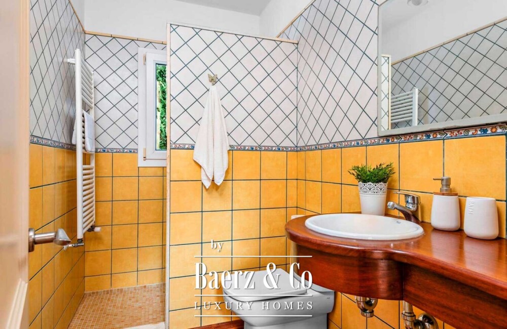 MEDITERRANEAN VILLA FOR SALE IN SA CALETA, CIUTADELLA DE MENORCA WITH PRIVATE POOL, TOURIST LICENSE AND 4 BEDROOMS NEAR THE SEA image