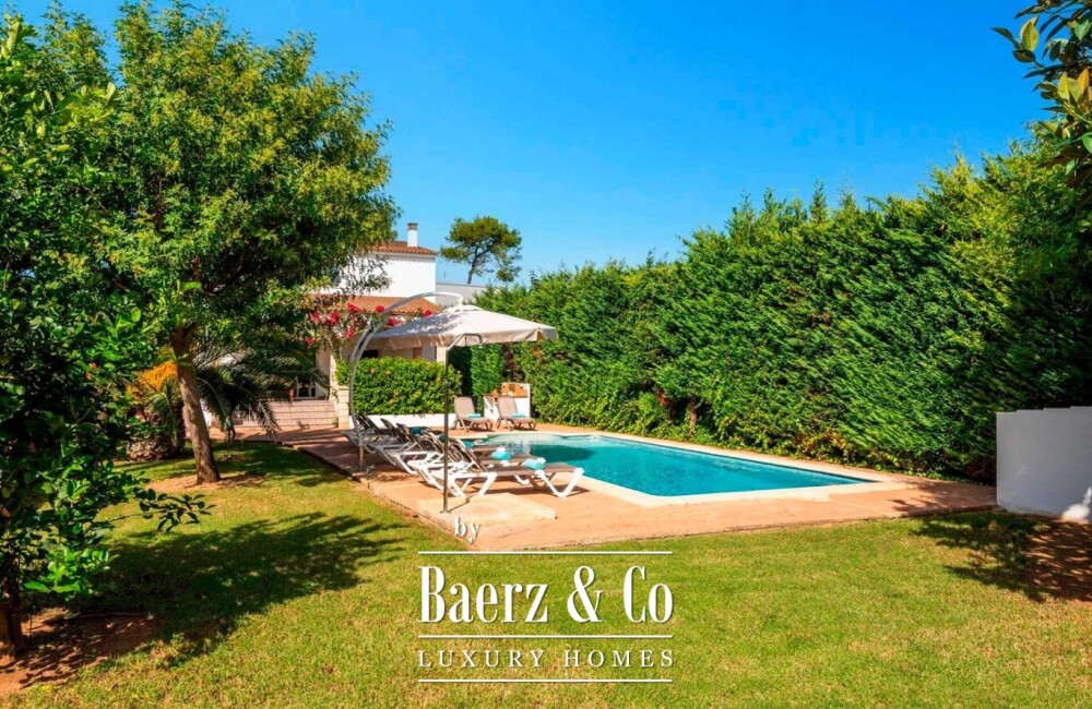 MEDITERRANEAN VILLA FOR SALE IN SA CALETA, CIUTADELLA DE MENORCA WITH PRIVATE POOL, TOURIST LICENSE AND 4 BEDROOMS NEAR THE SEA image