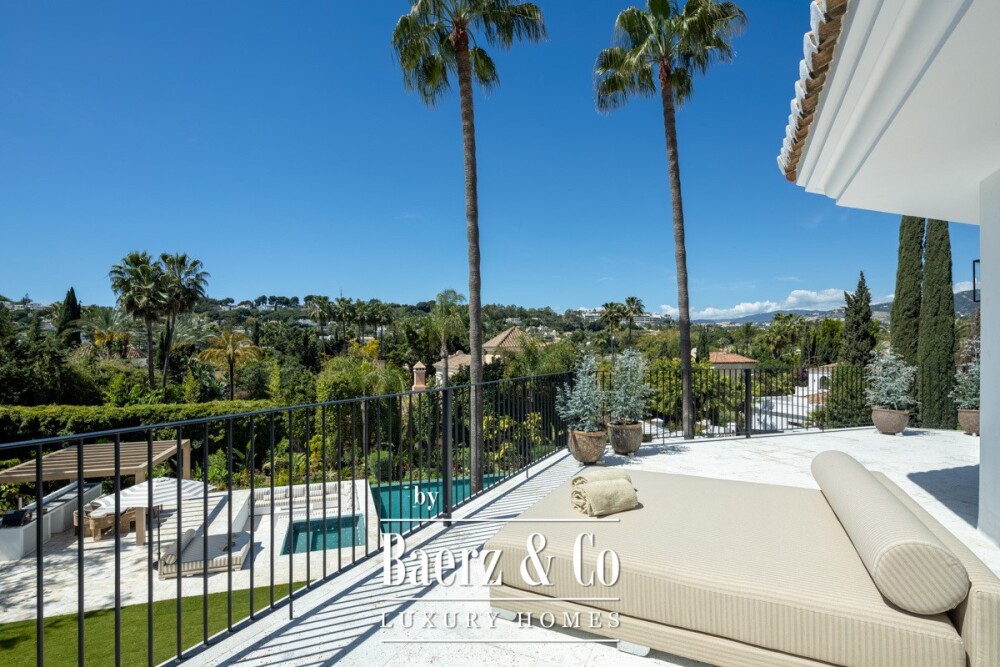 Villa - Nueva Andalucia - Marbella - Ref: 8724 image