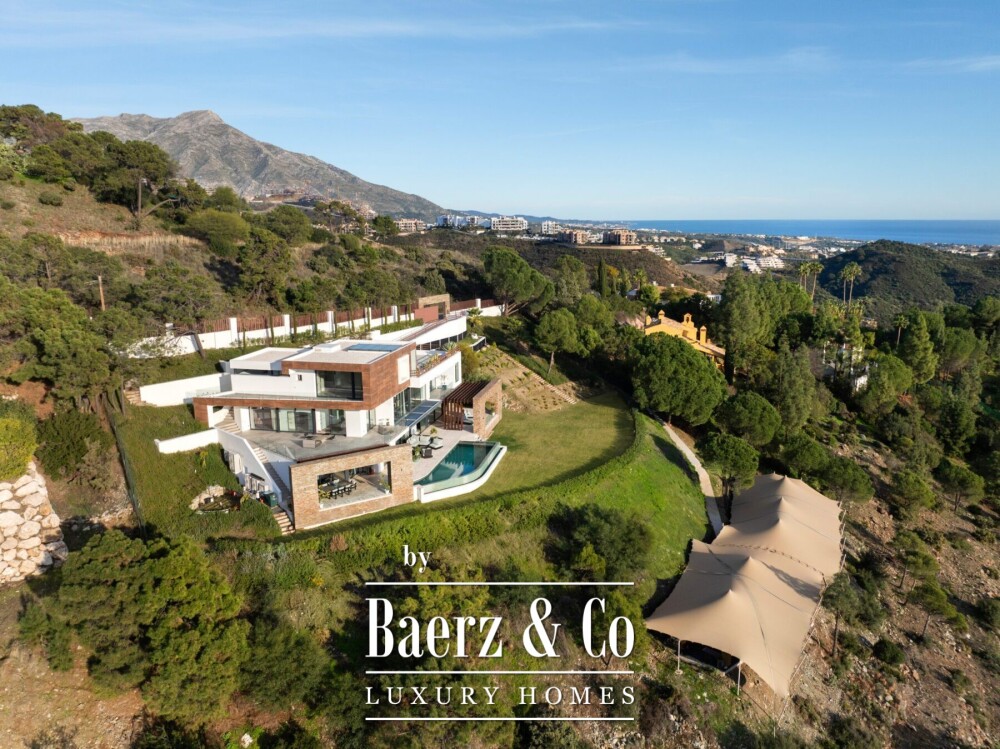 Villa - El Madroñal - Benahavis - Ref: 8725 image
