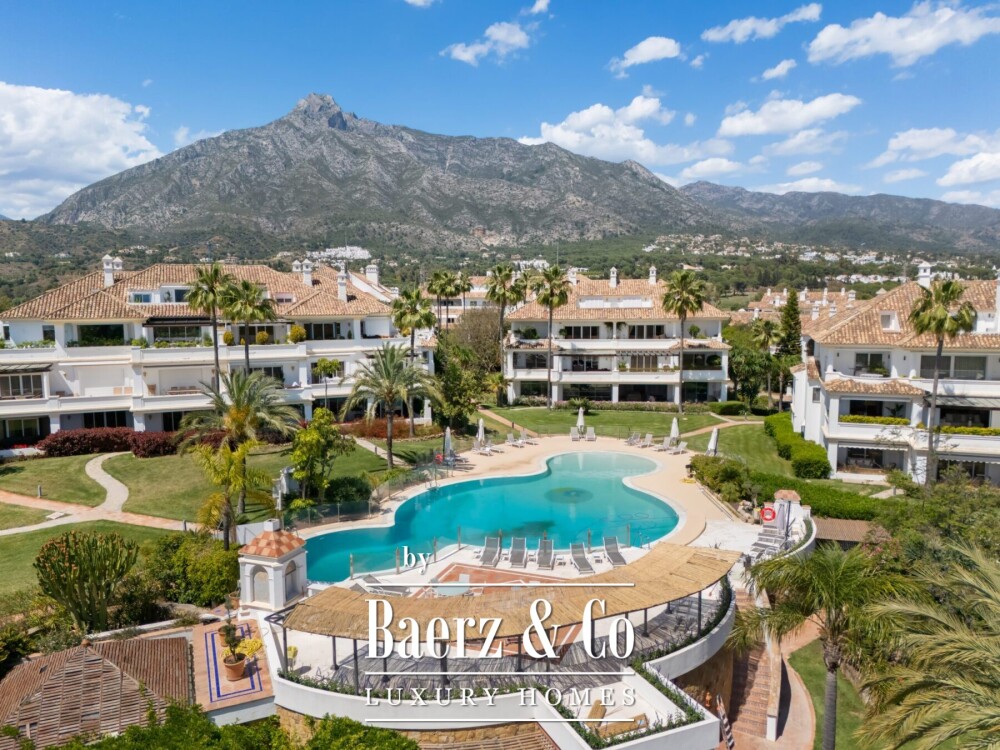 Apartment - Golden Mile - Marbella - Ref: 8726 image