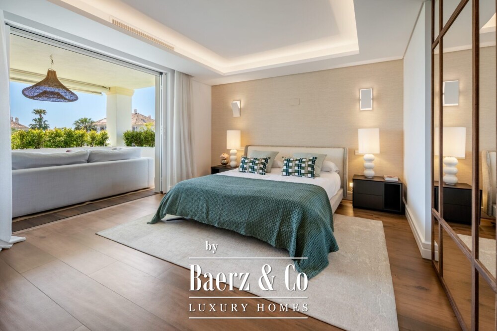 Apartment - Golden Mile - Marbella - Ref: 8726 image