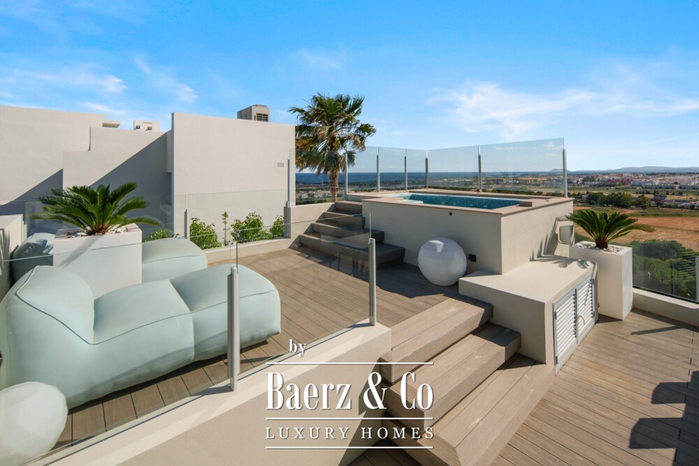 Villa - Nueva Andalucia - Marbella - Ref: 8728 image
