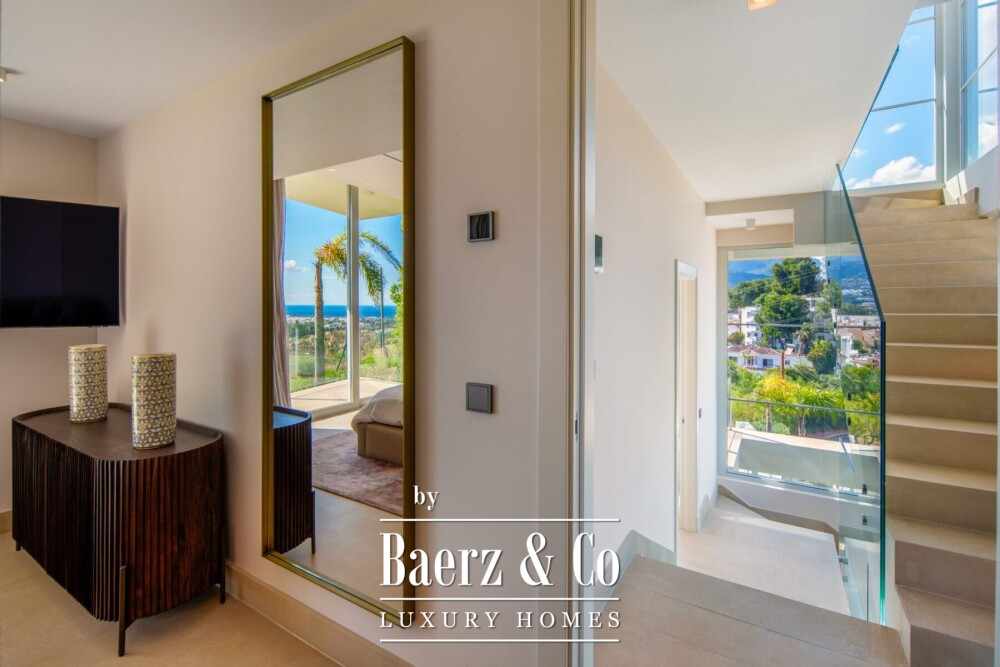 Villa - Nueva Andalucia - Marbella - Ref: 8728 image