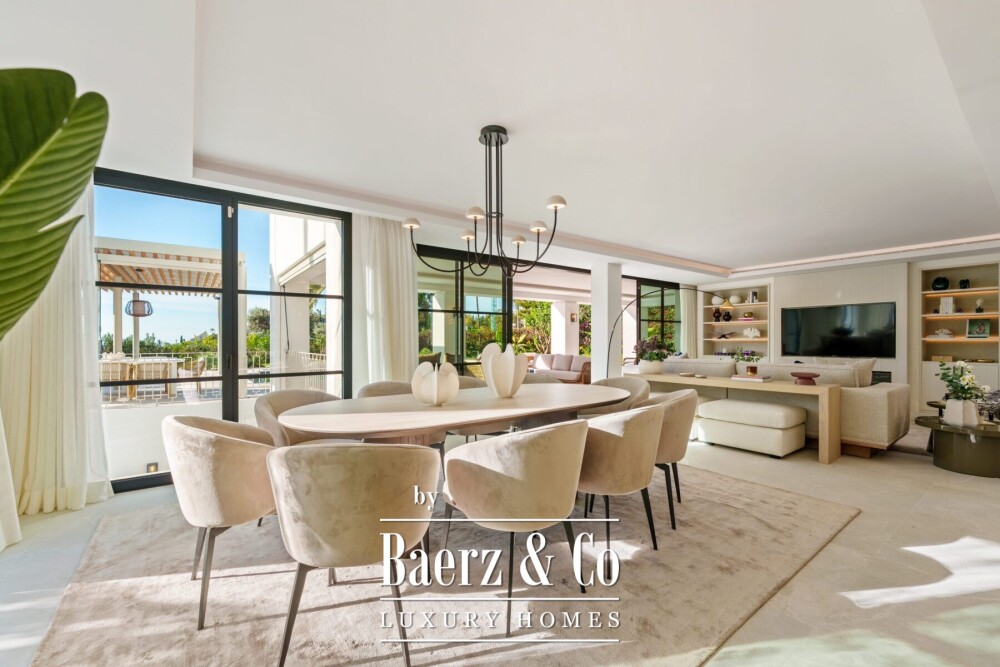 Villa - La Quinta - Benahavis - Ref: 8729 image