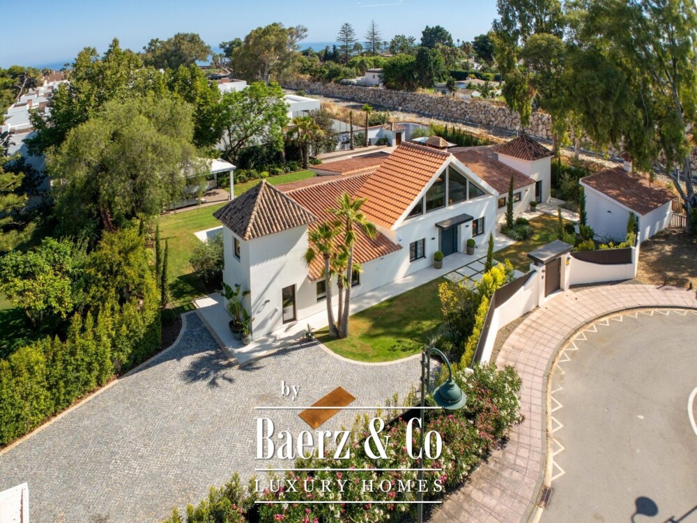 Villa - Puerto Banus - Marbella - Ref: 8730 image