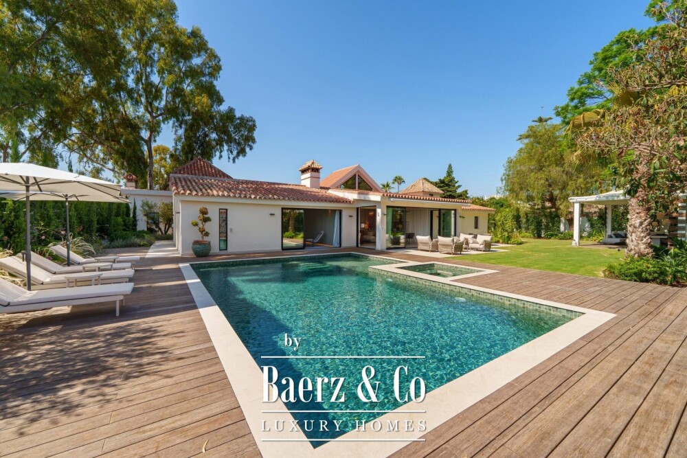 Villa - Puerto Banus - Marbella - Ref: 8730 image