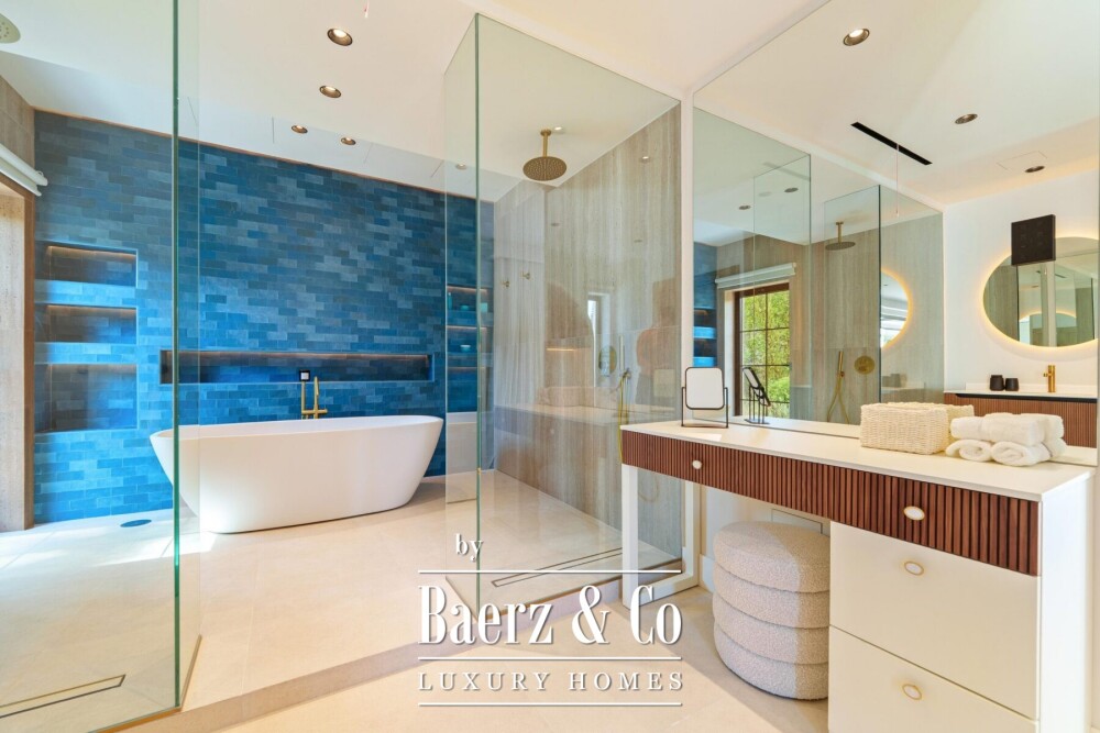 Villa - Puerto Banus - Marbella - Ref: 8730 image