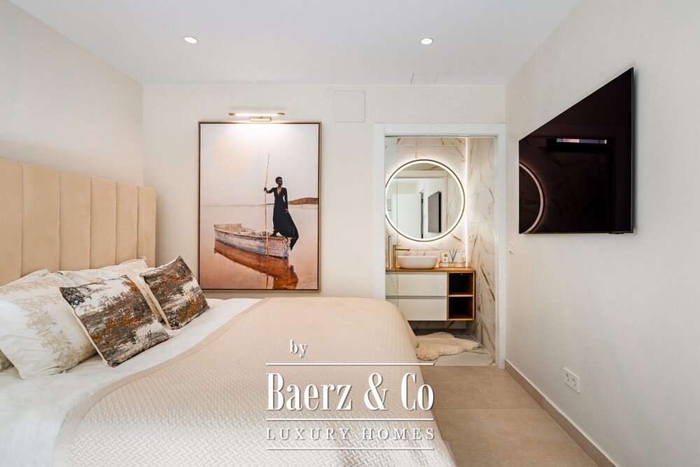 Villa - Sierra Blanca - Golden Mile - Marbella - Ref: 8733 image