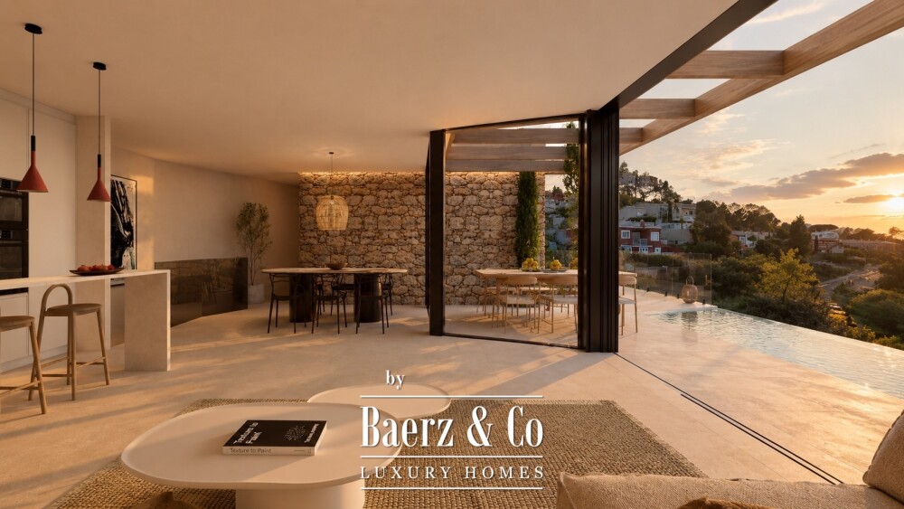 Villa with swimming pool for sale in Begur, Center image