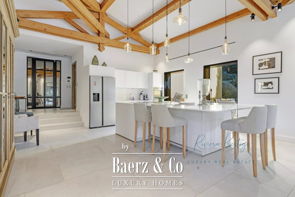 Mediterranean Villa Just 5 Minutes from the Heart of Saint-Tropez image