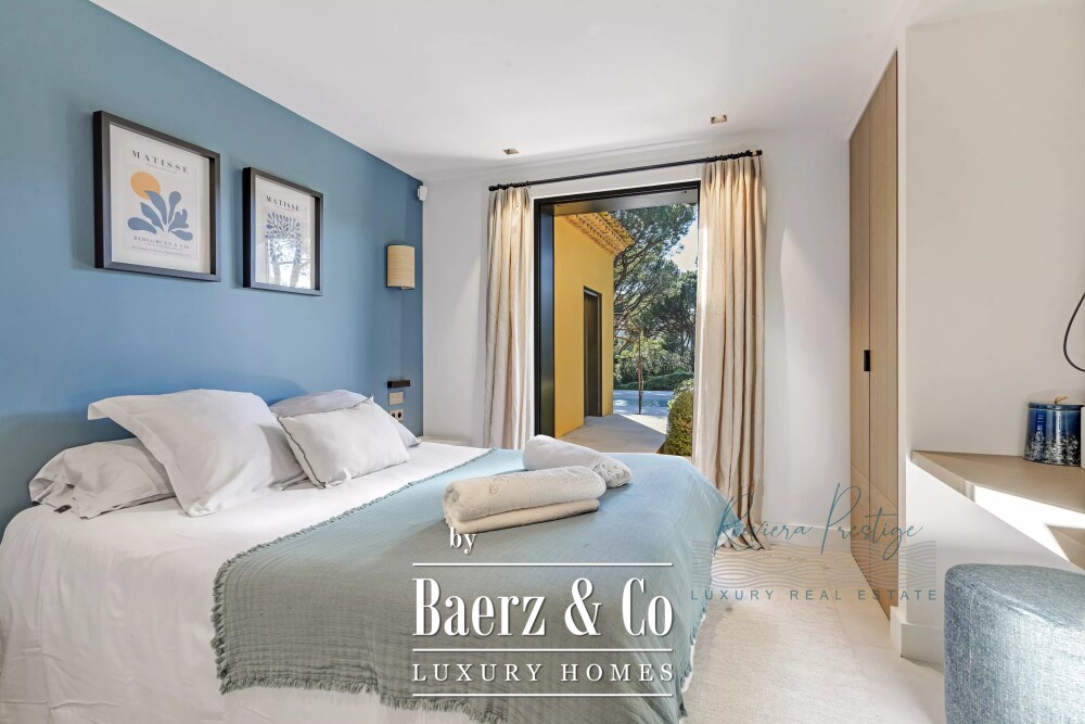Mediterranean Villa Just 5 Minutes from the Heart of Saint-Tropez image