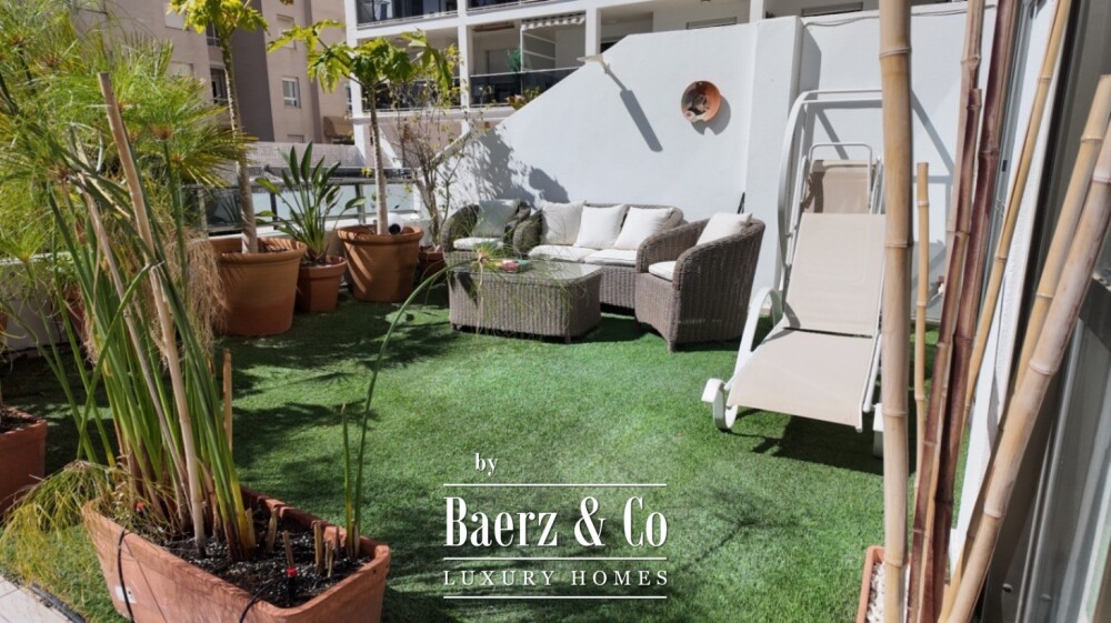 Beautiful luxury home in Albir image