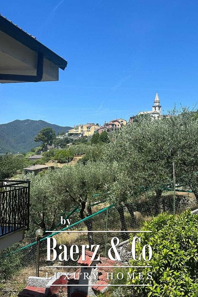 Villa for sale 246 m² image