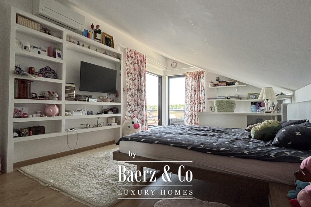 Medulin, Pješčana Uvala, exclusive penthouse first row to the sea image