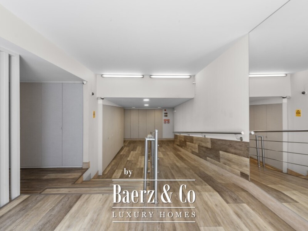 3 Bedroom Apartment with Estrela Basilica View | 138 m² | 2 Garage Spaces | Storage Room image