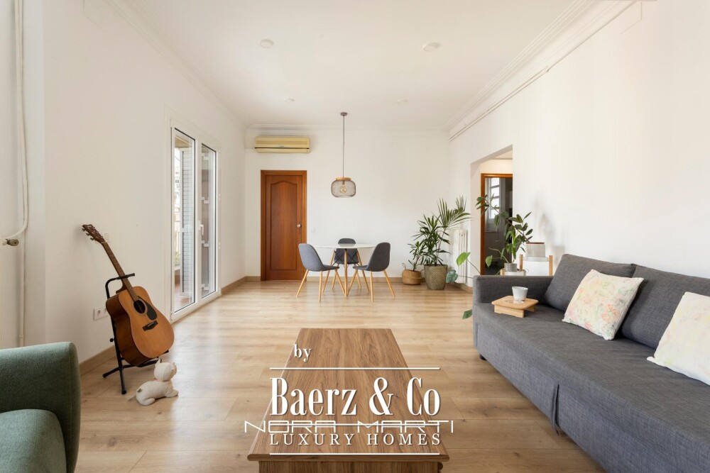 Apartment for sale in Eixample Dreta image