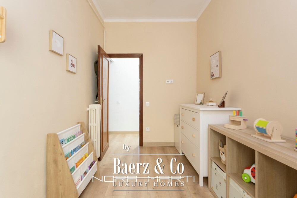 Apartment for sale in Eixample Dreta image