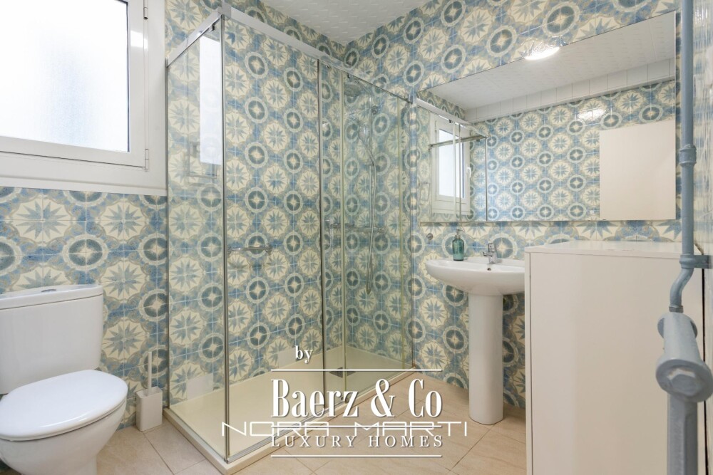 Apartment for sale in Eixample Dreta image