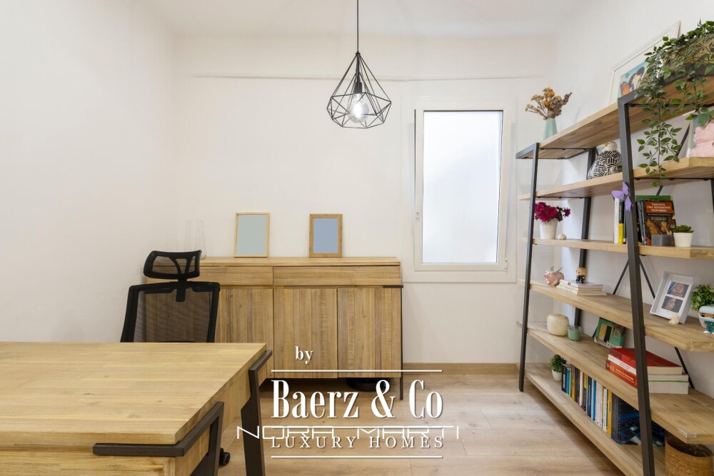 Apartment for sale in Eixample Dreta image