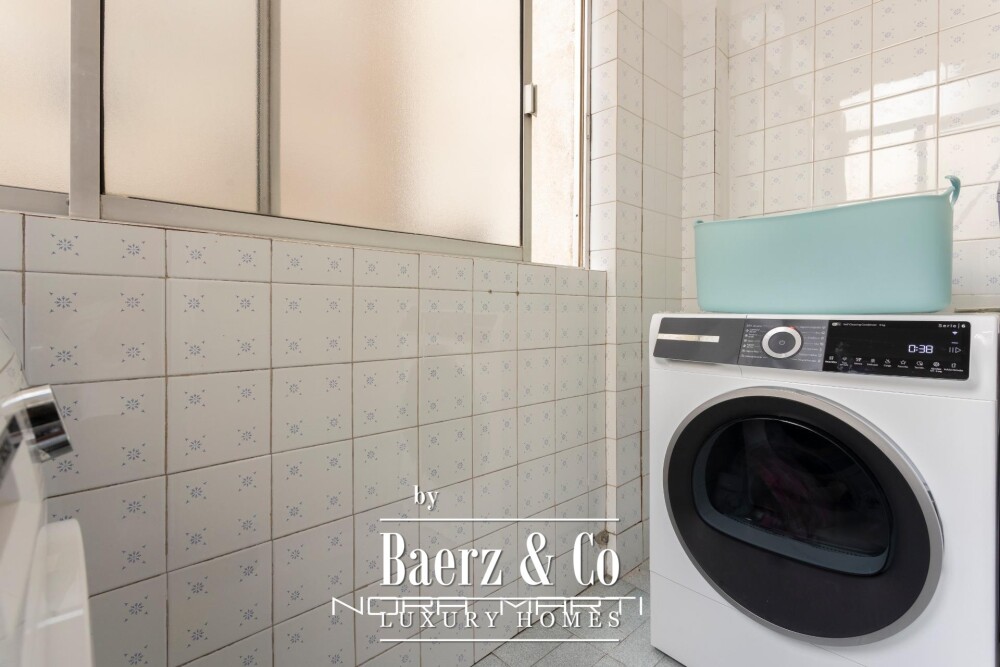 Apartment for sale in Eixample Dreta image