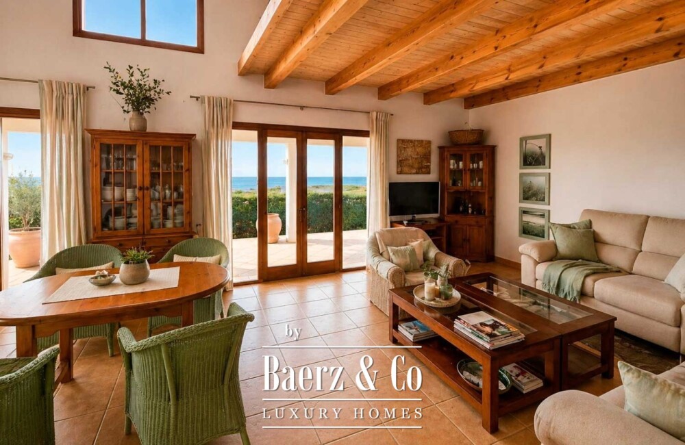 SEAFRONT VILLA IN CIUTADELLA, MENORCA, WITH PRIVATE POOL AND EXPANSION POTENTIAL image
