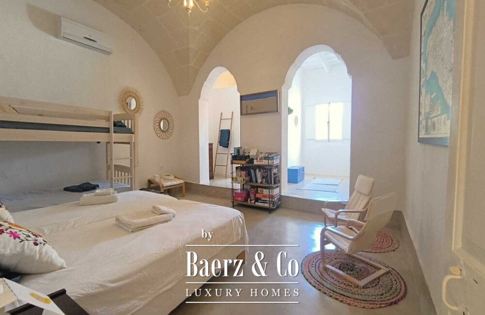 RENOVATED MENORCAN HOUSE FOR SALE IN THE HISTORIC OLD TOWN OF CIUTADELLA, MENORCA – COURTYARD WITH SWIMMING POOL, 4 EN-SUITE BEDROOMS AND ORIGINAL ARCHITECTURAL FEATURES image