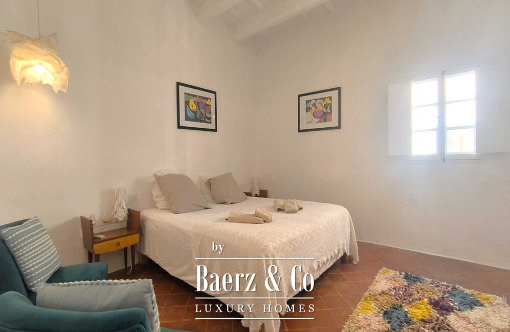 RENOVATED MENORCAN HOUSE FOR SALE IN THE HISTORIC OLD TOWN OF CIUTADELLA, MENORCA – COURTYARD WITH SWIMMING POOL, 4 EN-SUITE BEDROOMS AND ORIGINAL ARCHITECTURAL FEATURES image