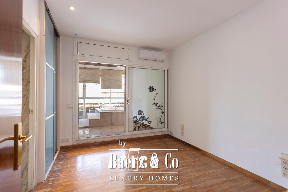 Penthouse for sale in Sarrià-Sant Gervasi image