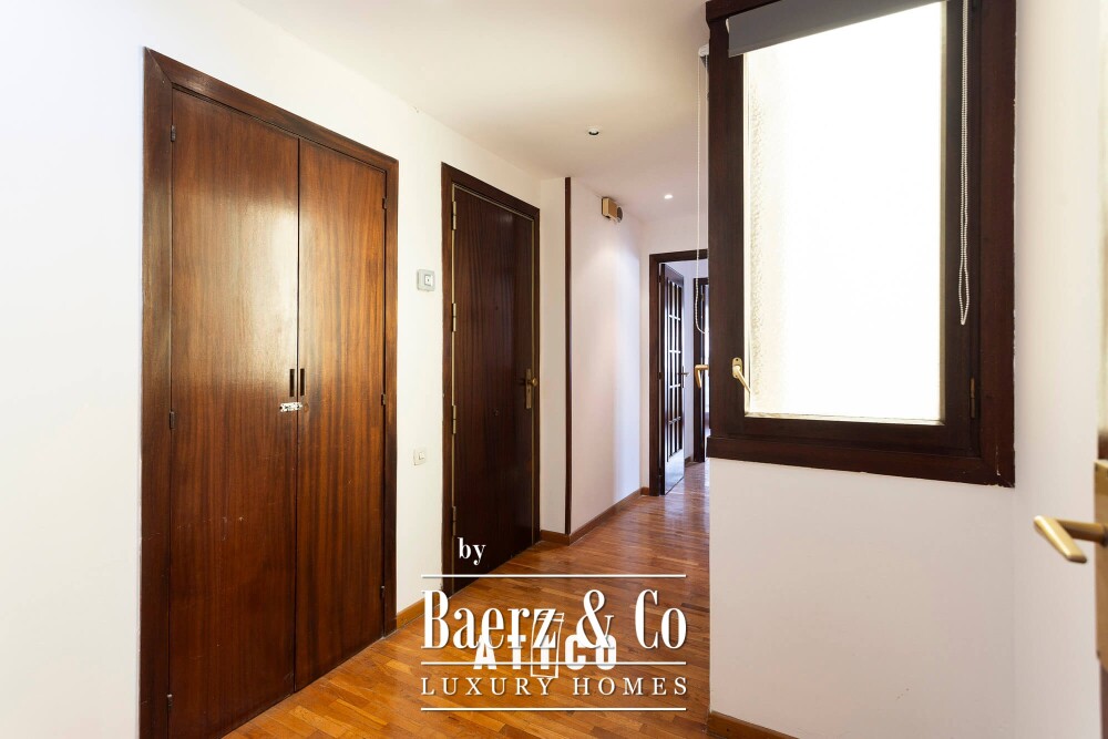 Penthouse for sale in Sarrià-Sant Gervasi image