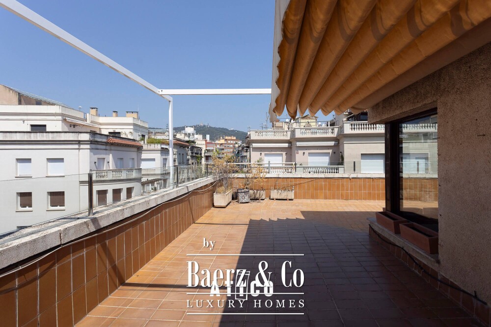Penthouse for sale in Sarrià-Sant Gervasi image