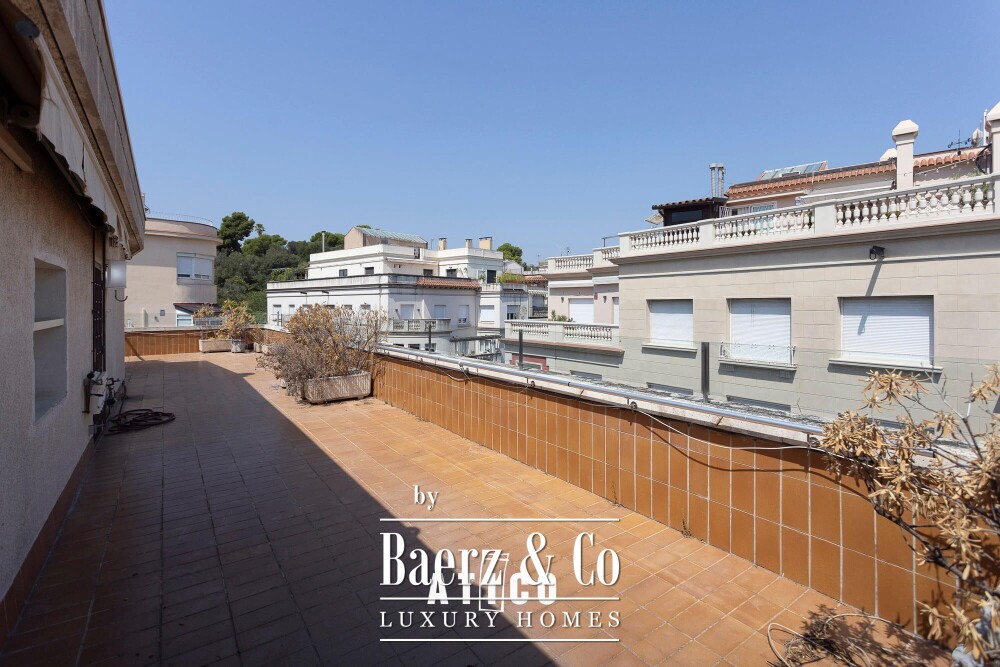 Penthouse for sale in Sarrià-Sant Gervasi image