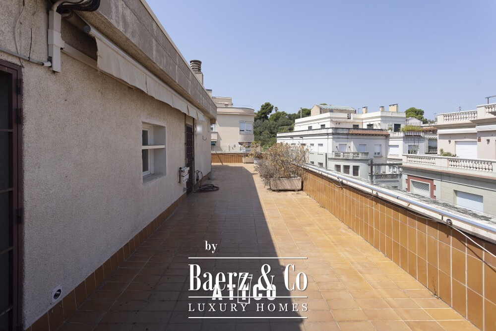 Penthouse for sale in Sarrià-Sant Gervasi image