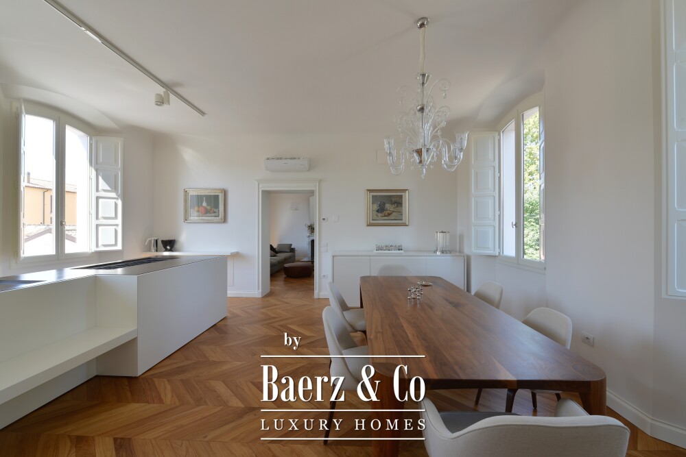 Prestigious 490 m² Residence with Versatile Second Unit in the Historic Heart of Forlì image