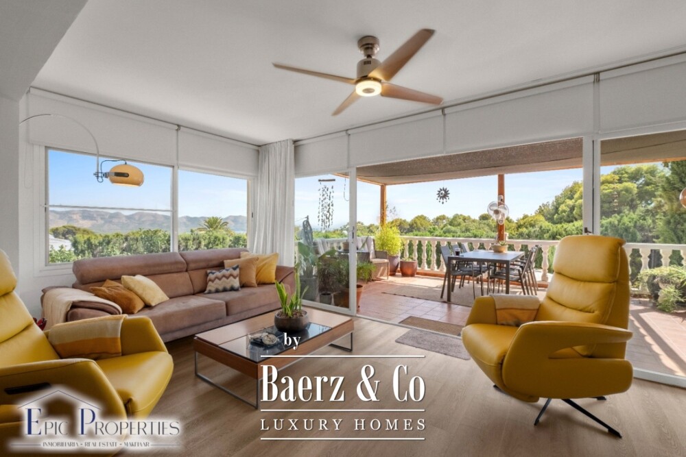 Beautiful luxury home in La Nucía image